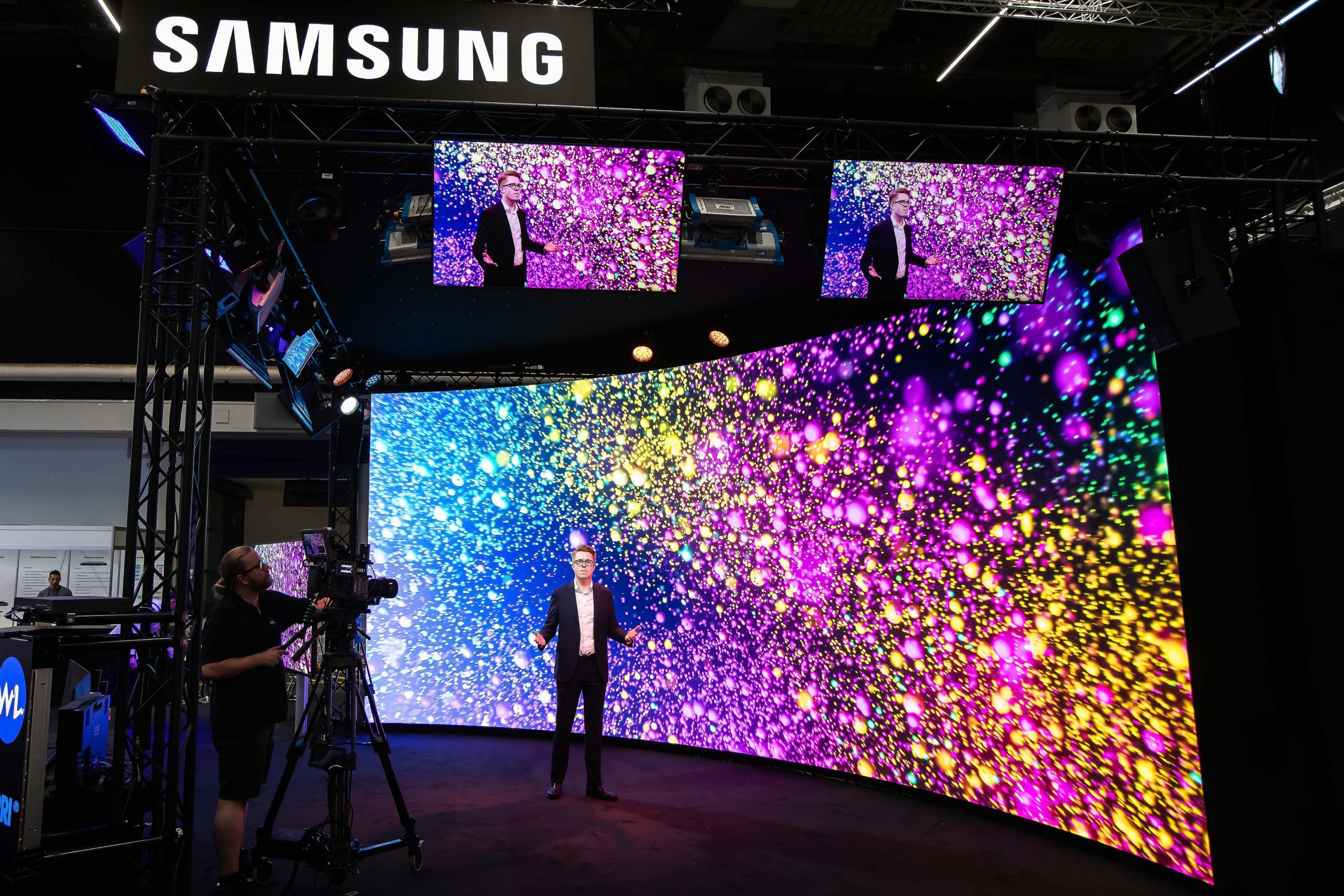 سامسونج تطلق “جدار الإنتاج الافتراضي” في أوروبا خلال مشاركتها بمعرض IBC 2023
